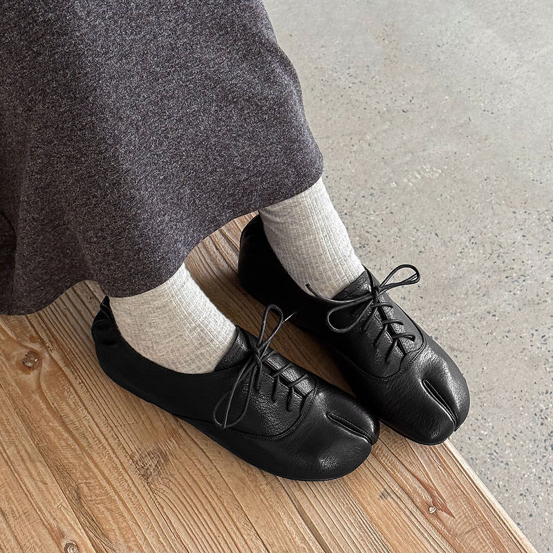 Zapatos Tabi de piel de oveja  - Leather Work Oxfords reseña y precio
