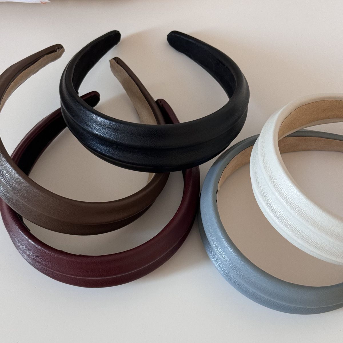 Diademas anchas de cuero PU pa - Leatherwork Rings reseña y precio